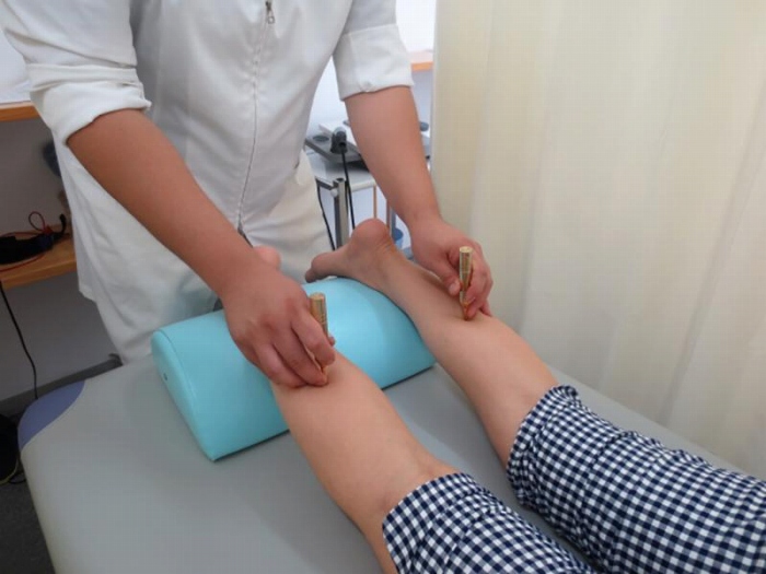 レインボーセラピー（ツボ押し）